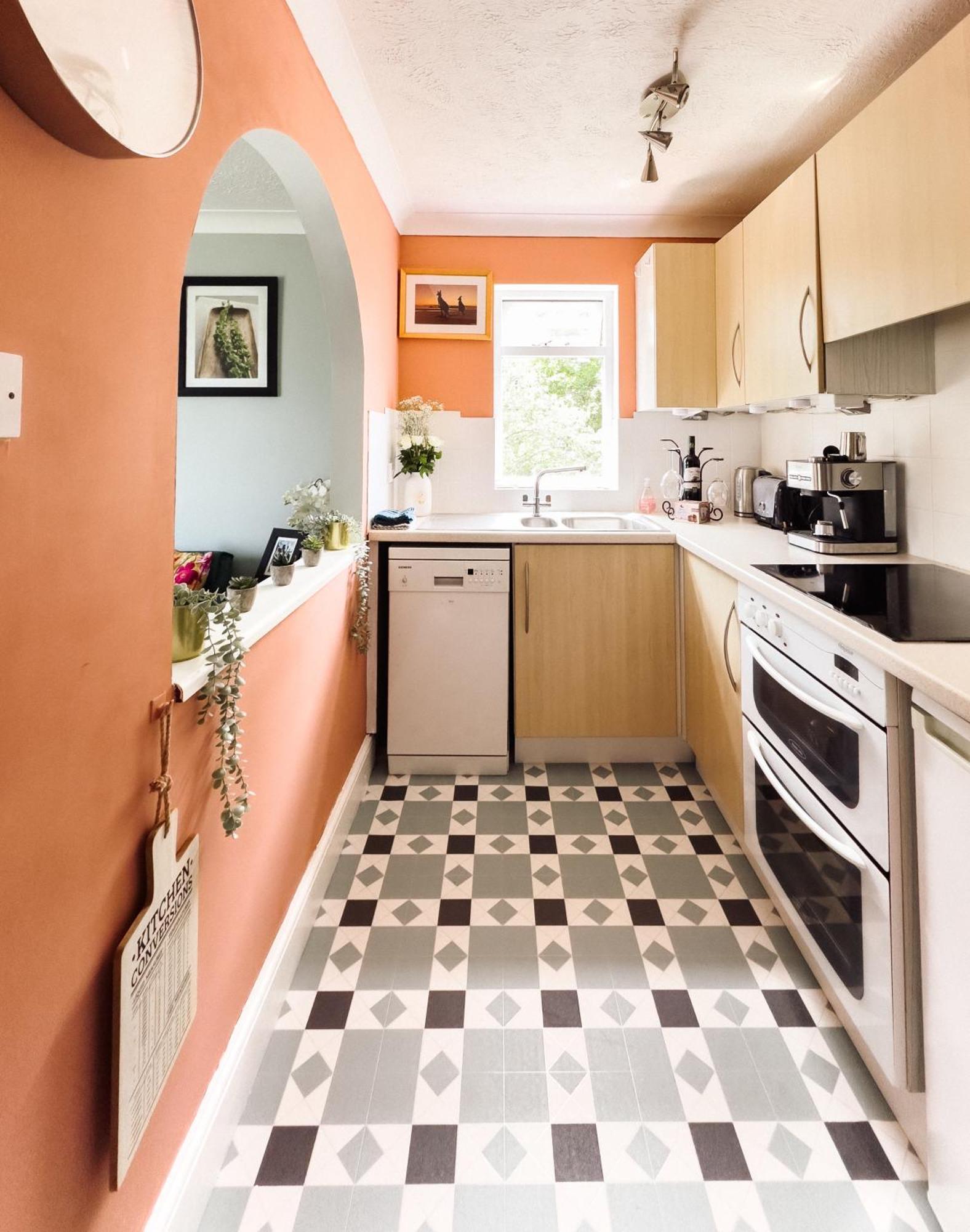 Beautiful Apartment In Guildford With Parking Send Ngoại thất bức ảnh