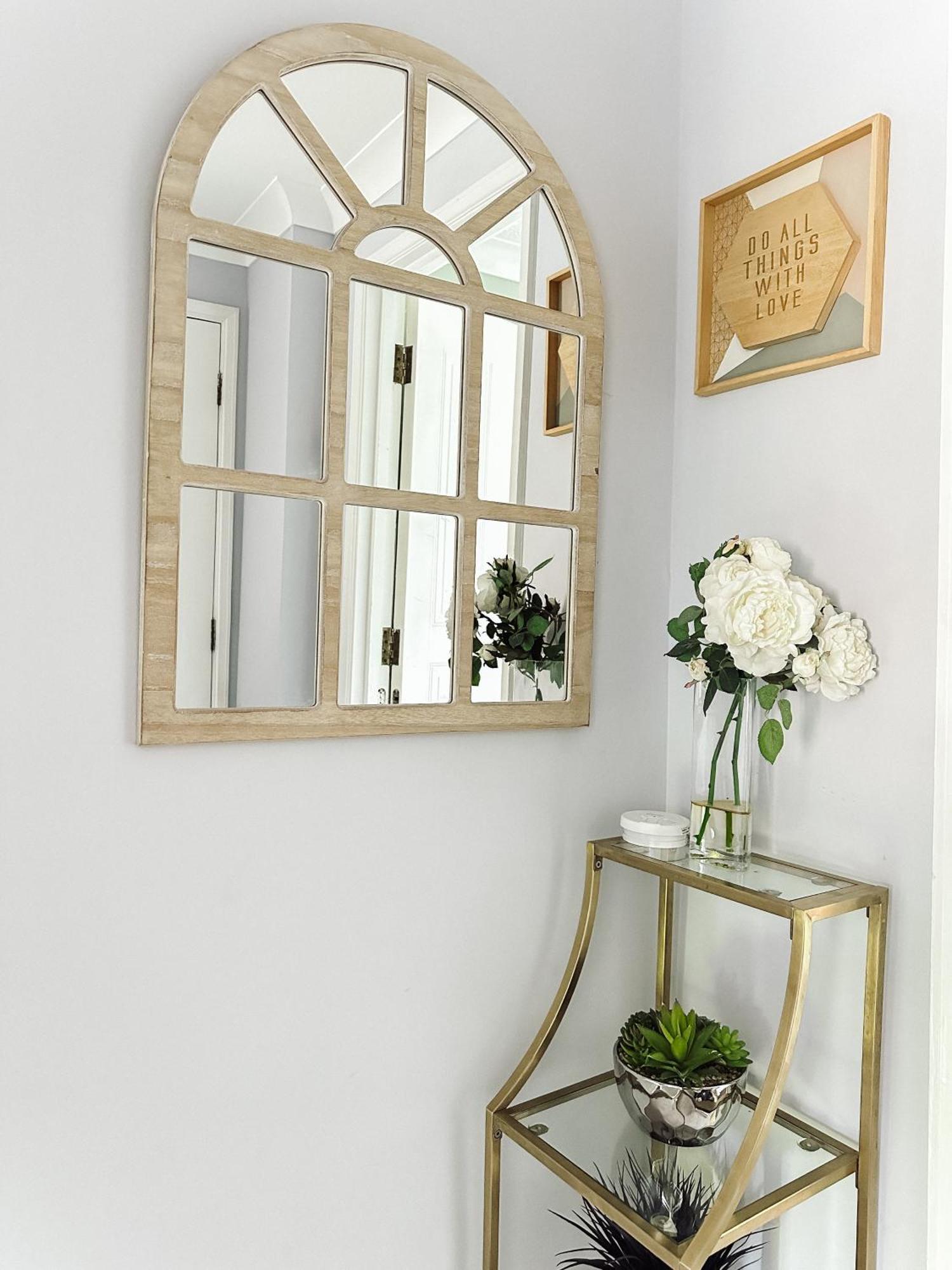 Beautiful Apartment In Guildford With Parking Send Ngoại thất bức ảnh